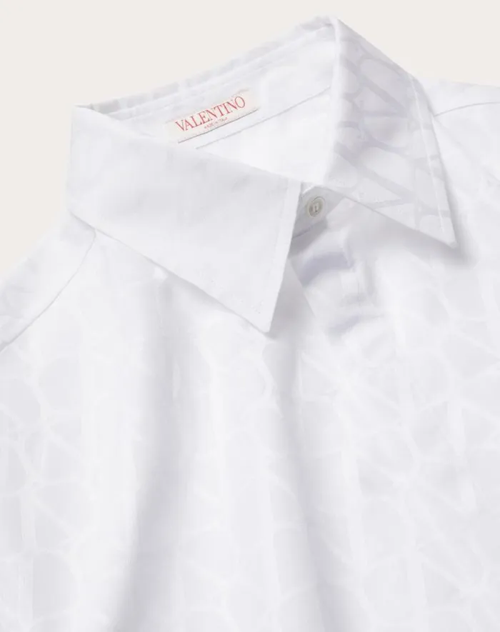 Valentino Shirts Man Cotton Poplin Shirt With Toile Iconographe Pattern For Man In Black Black Valentino Shirts Man Cotton Poplin Shirt With Toile Iconographe Pattern For Man In Black Black