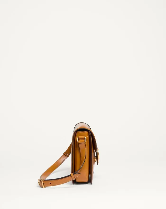 Valentino Shoulder Bags Man Valentino Garavani 9to5 Smooth Calfskin Shoulder Bag For Man In Golden Cuir Golden Cuir Valentino Shoulder Bags Man Valentino Garavani 9to5 Smooth Calfskin Shoulder Bag For Man In Golden Cuir Golden Cuir
