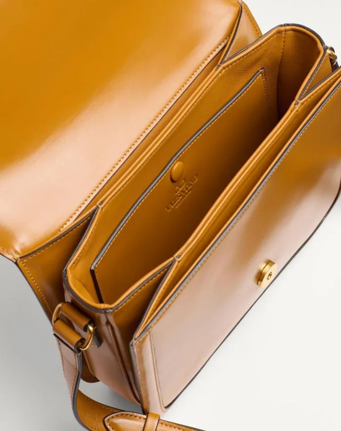 Valentino Shoulder Bags Man Valentino Garavani 9to5 Smooth Calfskin Shoulder Bag For Man In Golden Cuir Golden Cuir Valentino Shoulder Bags Man Valentino Garavani 9to5 Smooth Calfskin Shoulder Bag For Man In Golden Cuir Golden Cuir