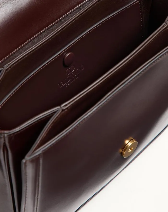 Valentino Shoulder Bags WomanMan Valentino Garavani 9to5 Smooth Calfskin Shoulder Bag For Woman In Brown Brown Valentino Shoulder Bags WomanMan Valentino Garavani 9to5 Smooth Calfskin Shoulder Bag For Woman In Brown Brown