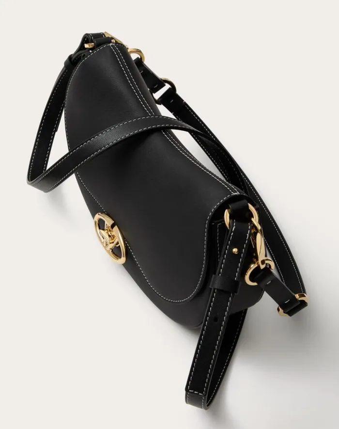 Valentino Shoulder Bags Woman Small Valentino Garavani Ohval Shoulder Bag In Nappa Calfskin For Woman In Black Black Valentino Shoulder Bags Woman Small Valentino Garavani Ohval Shoulder Bag In Nappa Calfskin For Woman In Black Black