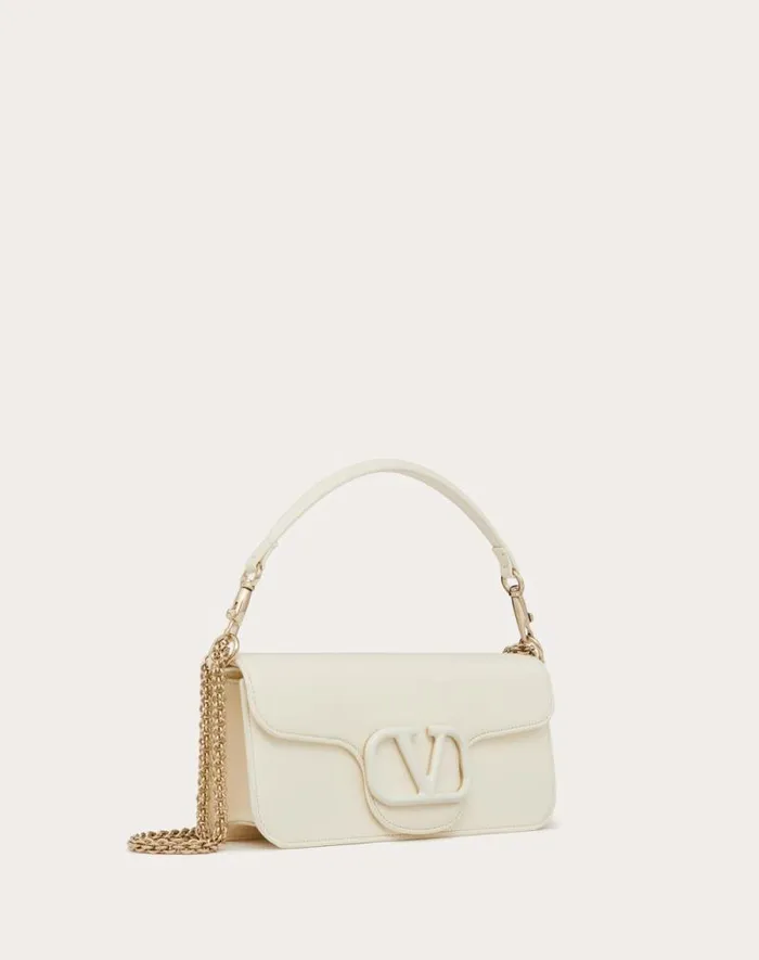 Valentino Shoulder Bags Woman Valentino Garavani Loc Calfskin Shoulder Bag For Woman In Rose Cannelle Rose Cannelle Valentino Shoulder Bags Woman Valentino Garavani Loc Calfskin Shoulder Bag For Woman In Rose Cannelle Rose Cannelle