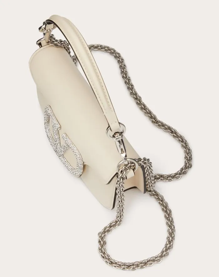 Valentino Shoulder Bags Woman Valentino Garavani Loc Small Shoulder Bag With Jewel Logo For Woman In Light Ivory Light Ivory Valentino Shoulder Bags Woman Valentino Garavani Loc Small Shoulder Bag With Jewel Logo For Woman In Light Ivory Light Ivory