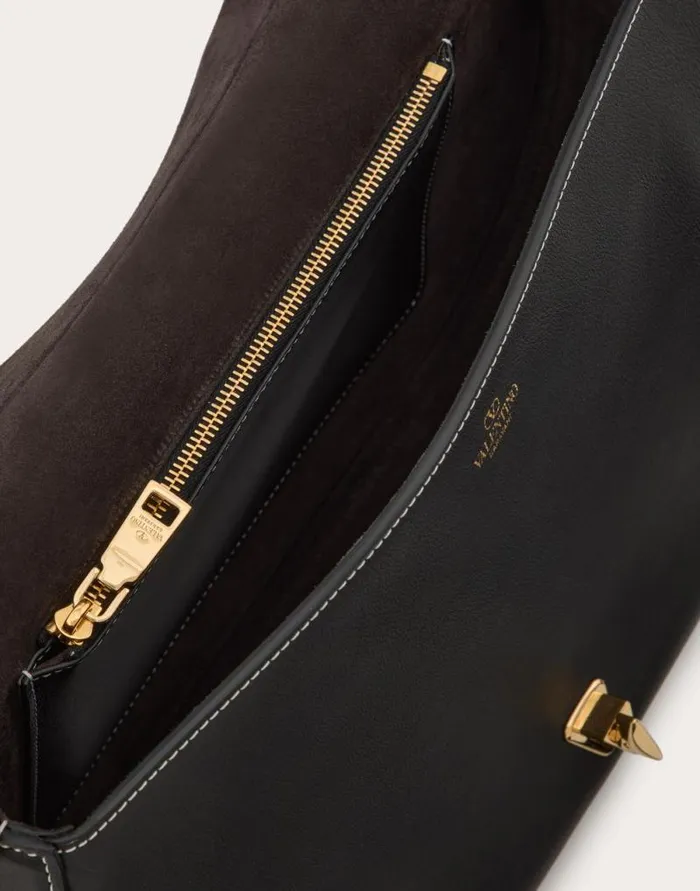 Valentino Shoulder Bags Woman Valentino Garavani Ohval Medium Shoulder Bag In Nappa Calfskin For Woman In Black Black Valentino Shoulder Bags Woman Valentino Garavani Ohval Medium Shoulder Bag In Nappa Calfskin For Woman In Black Black