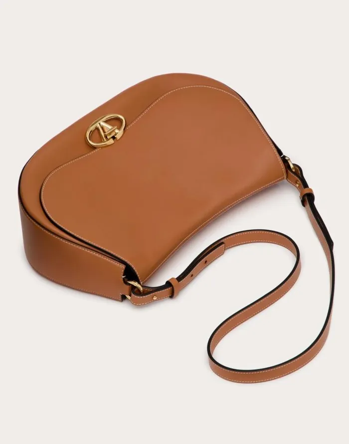 Valentino Shoulder Bags Woman Valentino Garavani Ohval Medium Shoulder Bag In Nappa Calfskin For Woman In Black Black Valentino Shoulder Bags Woman Valentino Garavani Ohval Medium Shoulder Bag In Nappa Calfskin For Woman In Black Black