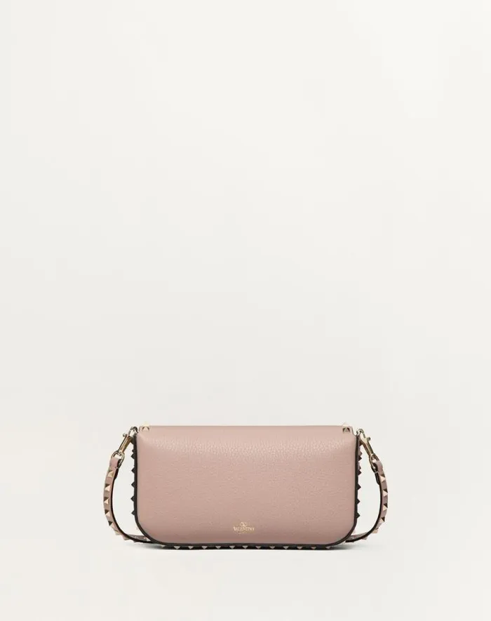 Valentino Shoulder Bags Woman Valentino Garavani Rockstud Grainy Calfskin Shoulder Bag For Woman In Poudre Poudre Valentino Shoulder Bags Woman Valentino Garavani Rockstud Grainy Calfskin Shoulder Bag For Woman In Poudre Poudre