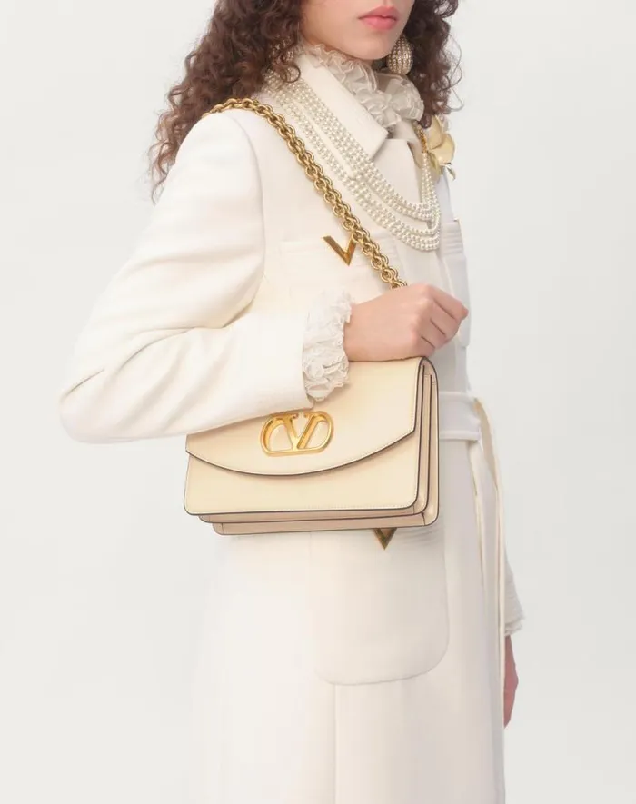 Valentino Shoulder Bags Woman Valentino Garavani Vain Shoulder Bag In Shiny Calfskin For Woman In Black Black