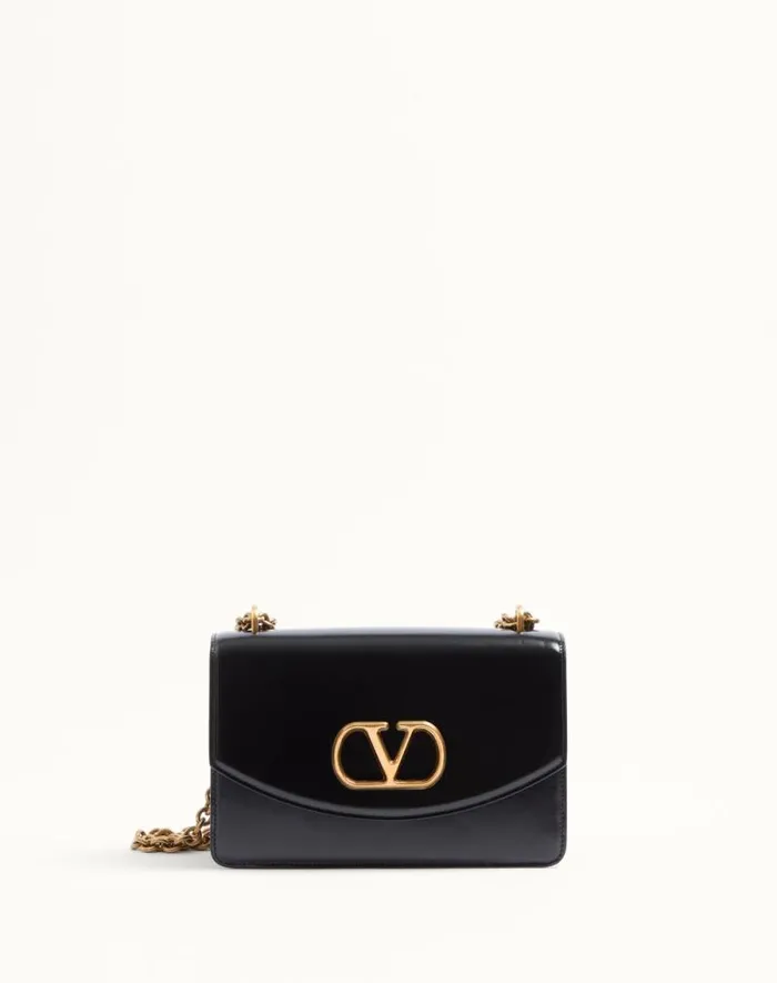 Valentino Shoulder Bags Woman Valentino Garavani Vain Shoulder Bag In Shiny Calfskin For Woman In Ivory Ivory Valentino Shoulder Bags Woman Valentino Garavani Vain Shoulder Bag In Shiny Calfskin For Woman In Ivory Ivory