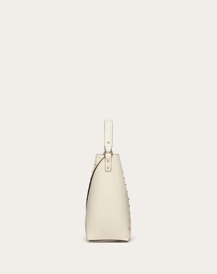 Valentino Shoulder Bags Woman Valentino Garavani Valentino Garavani Rockstud Wispy Calfskin Bucket Bag For Woman In Ivory Ivory Valentino Shoulder Bags Woman Valentino Garavani Valentino Garavani Rockstud Wispy Calfskin Bucket Bag For Woman In Ivory Ivory