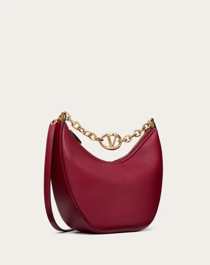 Valentino Shoulder Bags Woman Vlogo Moon Medium Grainy Calfskin Hobo Bag With Chain For Woman In Black Black Valentino Shoulder Bags Woman Vlogo Moon Medium Grainy Calfskin Hobo Bag With Chain For Woman In Black Black