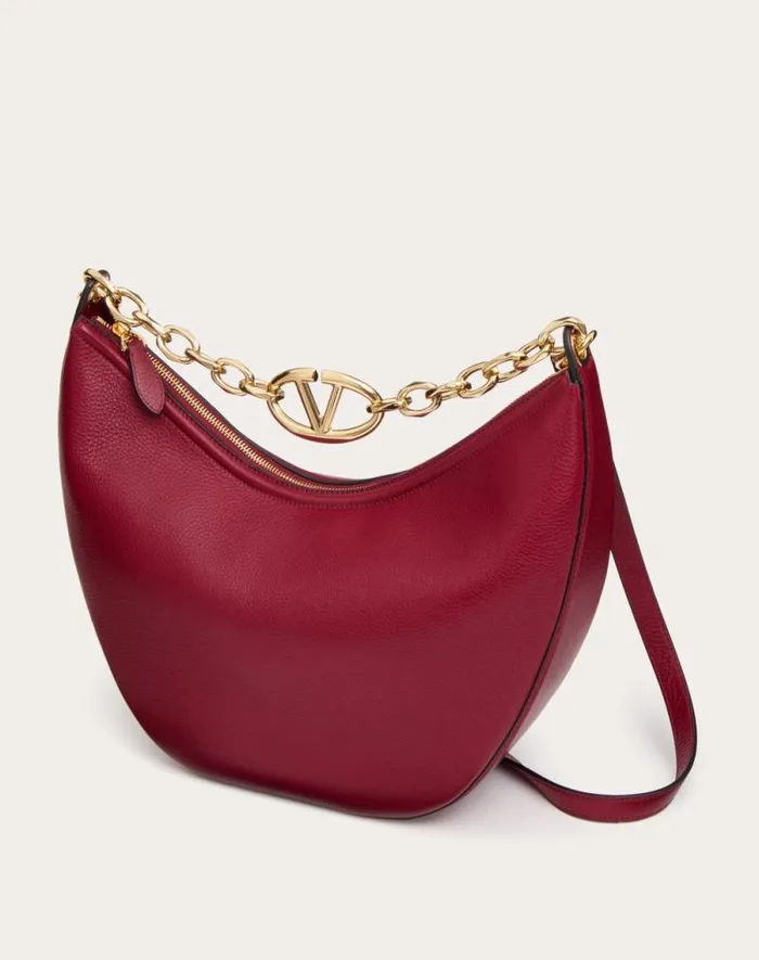 Valentino Shoulder Bags Woman Vlogo Moon Medium Grainy Calfskin Hobo Bag With Chain For Woman In Black Black Valentino Shoulder Bags Woman Vlogo Moon Medium Grainy Calfskin Hobo Bag With Chain For Woman In Black Black