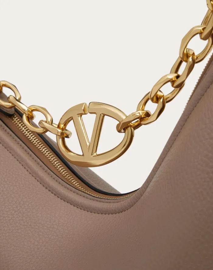 Valentino Shoulder Bags Woman Vlogo Moon Medium Grainy Calfskin Hobo Bag With Chain For Woman In Black Black Valentino Shoulder Bags Woman Vlogo Moon Medium Grainy Calfskin Hobo Bag With Chain For Woman In Black Black