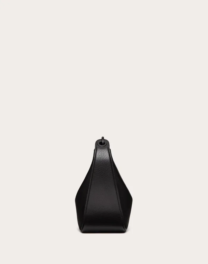 Valentino Shoulder Bags Woman Vlogo Moon Small Hobo Bag In Grainy Calfskin With Chain For Woman In Black Black