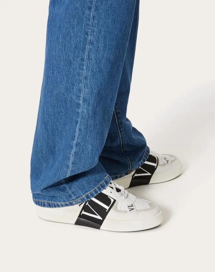 Valentino Sneakers Man Lowtop Calfskin Vl7n Sneaker With Bands For Man In White Black White Black Valentino Sneakers Man Lowtop Calfskin Vl7n Sneaker With Bands For Man In White Black White Black