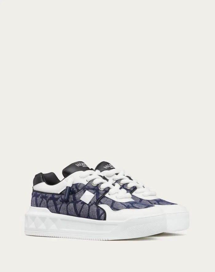 Valentino Sneakers Man One Stud Xl Lowtop Sneaker In Denimeffect Toile Iconographe Jacquard Fabric For Man In Whiteblackdenim Whiteblackdenim Valentino Sneakers Man One Stud Xl Lowtop Sneaker In Denimeffect Toile Iconographe Jacquard Fabric For Man In Whiteblackdenim Whiteblackdenim