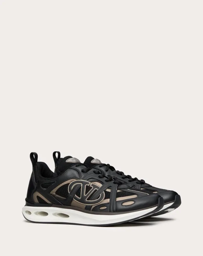 Valentino Sneakers Man Vlogo Easyjog Lowtop Sneaker In Calfskin And Fabric For Man In New Chinosblack New Chinosblack Valentino Sneakers Man Vlogo Easyjog Lowtop Sneaker In Calfskin And Fabric For Man In New Chinosblack New Chinosblack