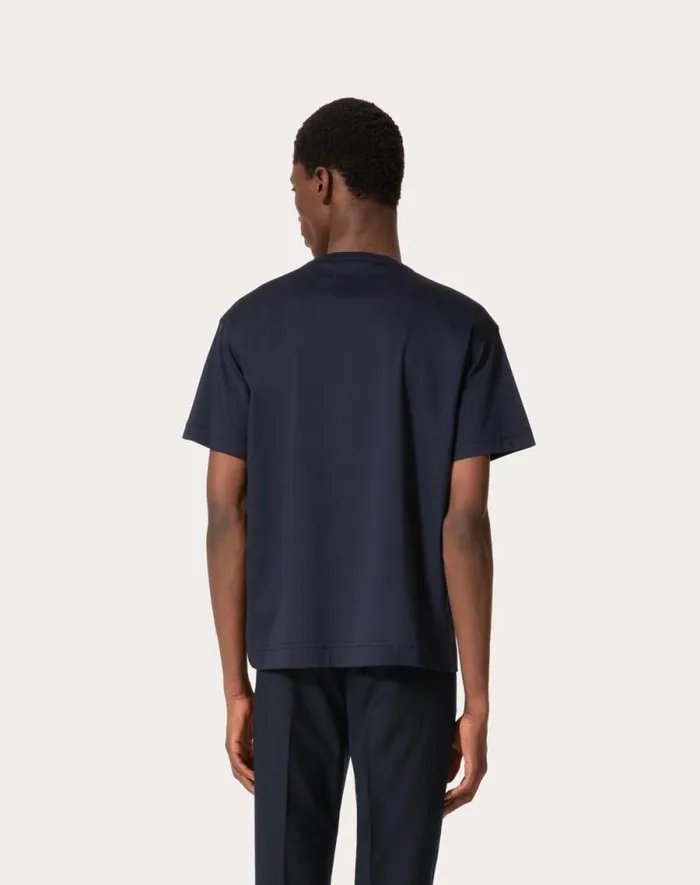 Valentino Tshirts And Sweatshirts Man Cotton Tshirt With Maison Valentino Tailoring Label For Man In Navy Navy Valentino Tshirts And Sweatshirts Man Cotton Tshirt With Maison Valentino Tailoring Label For Man In Navy Navy