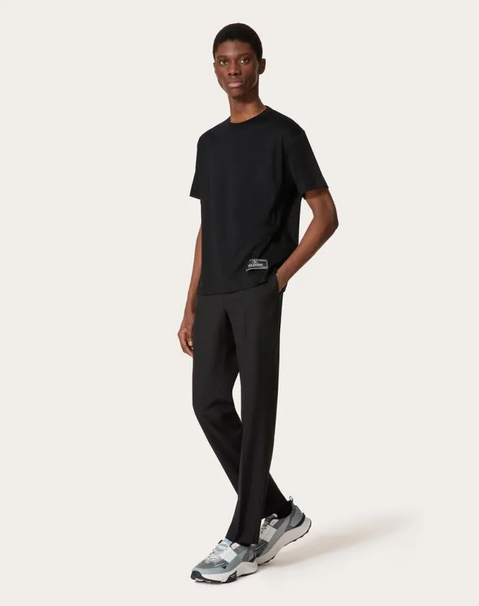 Valentino Tshirts And Sweatshirts Man Cotton Tshirt With Maison Valentino Tailoring Label For Man In Navy Navy Valentino Tshirts And Sweatshirts Man Cotton Tshirt With Maison Valentino Tailoring Label For Man In Navy Navy