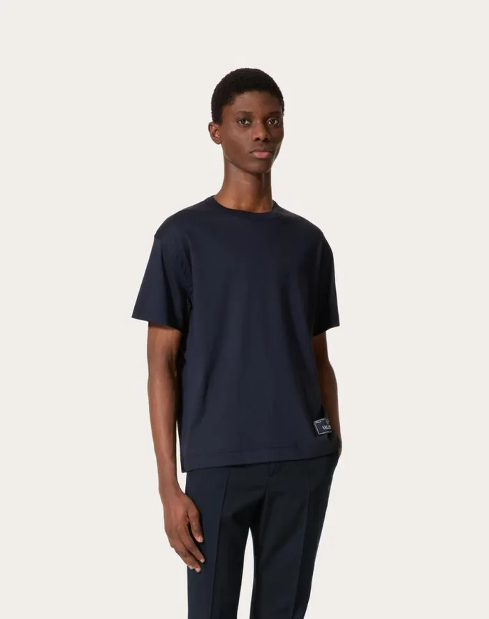 Valentino Tshirts And Sweatshirts Man Cotton Tshirt With Maison Valentino Tailoring Label For Man In Navy Navy Valentino Tshirts And Sweatshirts Man Cotton Tshirt With Maison Valentino Tailoring Label For Man In Navy Navy