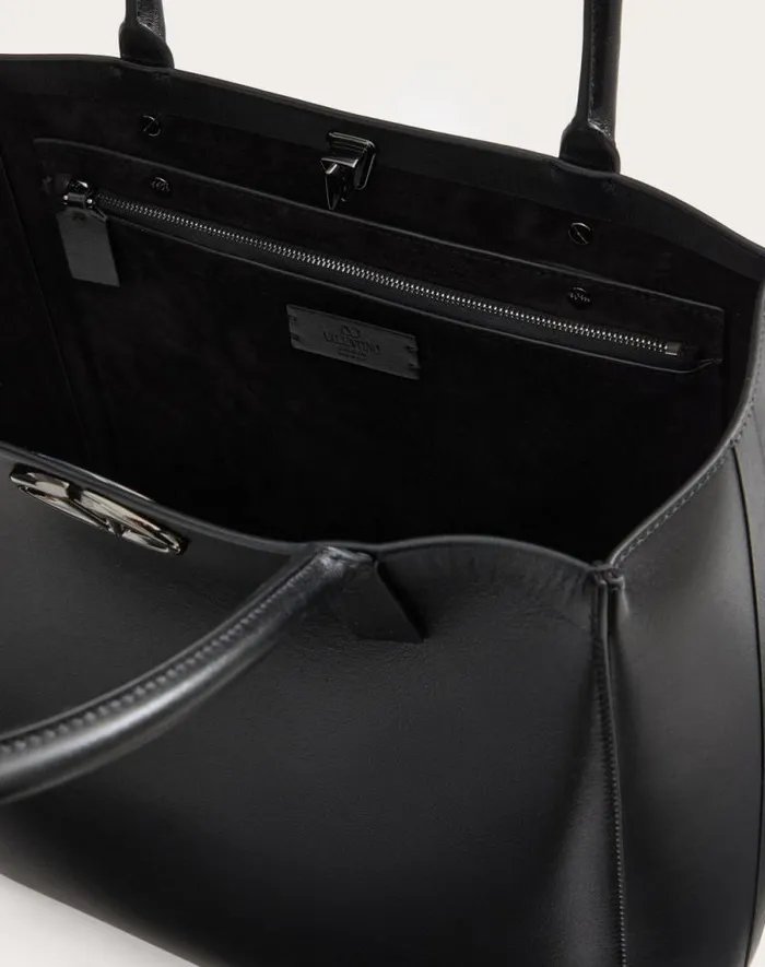 Valentino Totes Man Medium Vlogo Locker Leather Shopping Bag For Man In Black Black