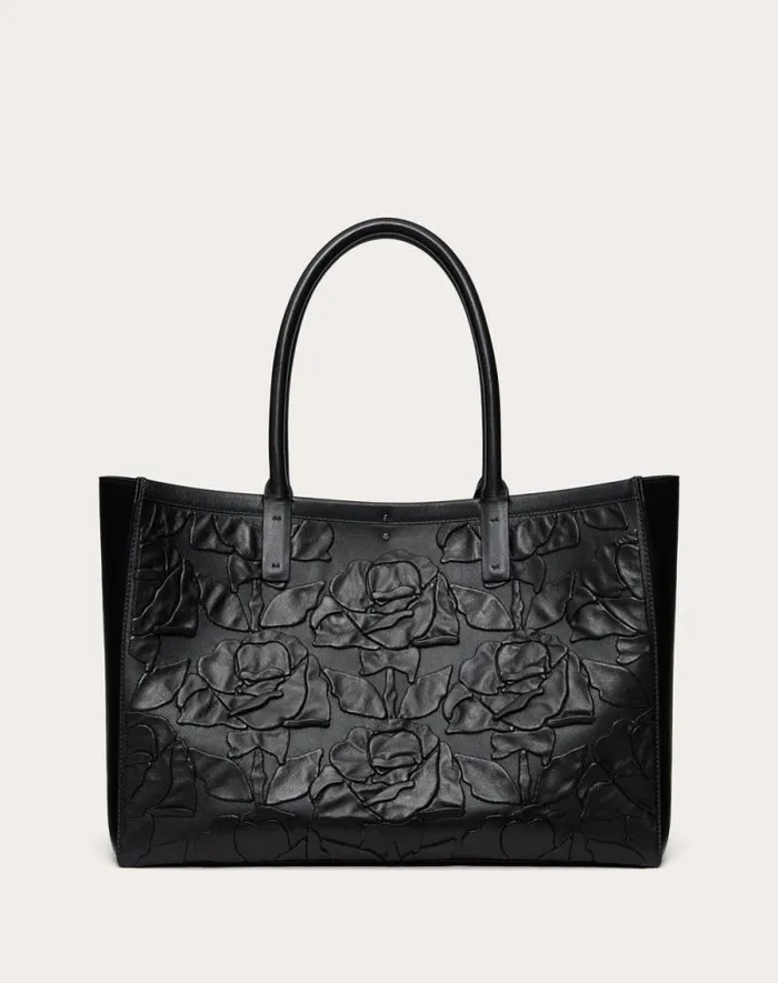 Valentino Totes Woman Medium Tote Bag Vlogo Locker Leather Tote With Embroidered Roses For Woman In Black Black Valentino Totes Woman Medium Tote Bag Vlogo Locker Leather Tote With Embroidered Roses For Woman In Black Black