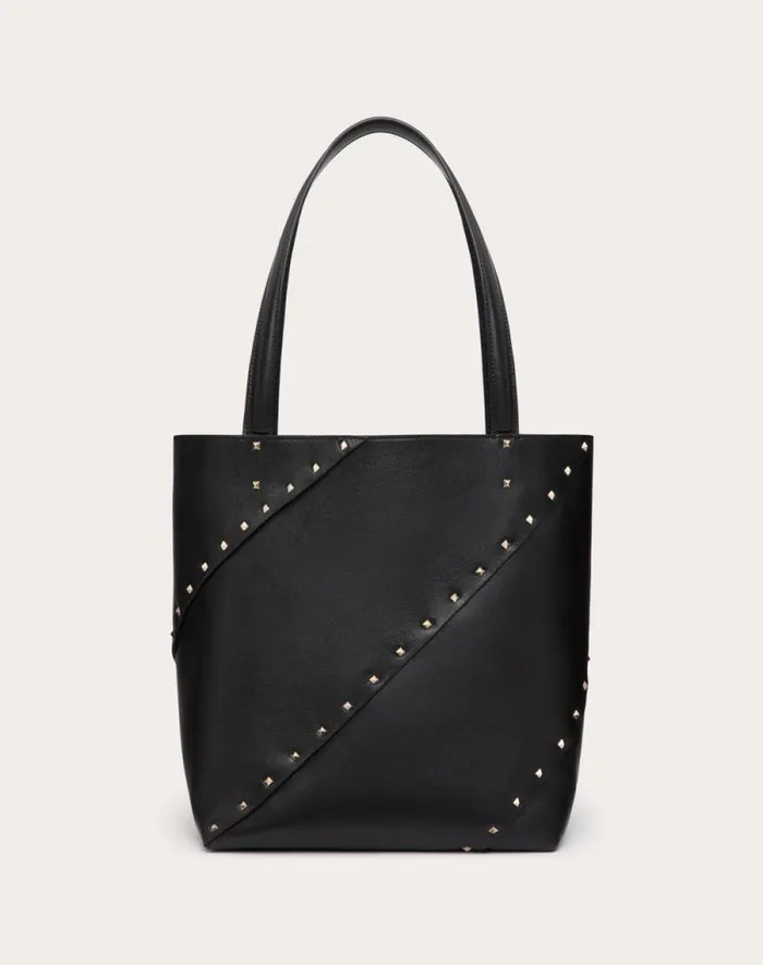 Valentino Totes Woman Valentino Garavani Valentino Garavani Rockstud Wispy Shopping Bag In Calfskin For Woman In Tobacco Tobacco Valentino Totes Woman Valentino Garavani Valentino Garavani Rockstud Wispy Shopping Bag In Calfskin For Woman In Tobacco Tobacco