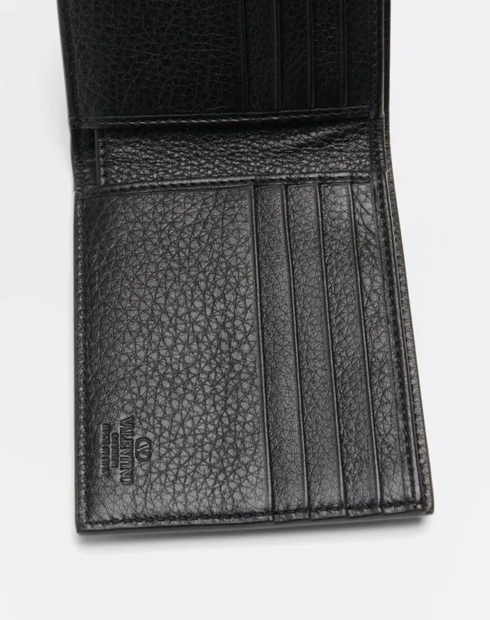 Valentino Wallets And Small Leather Goods Man Rockstud Wallet In Grainy Calfskin For Man In Black Black Valentino Wallets And Small Leather Goods Man Rockstud Wallet In Grainy Calfskin For Man In Black Black