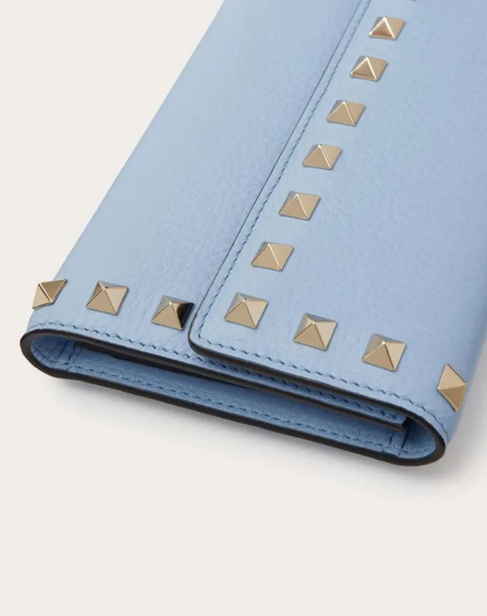 Valentino Wallets And Small Leather Goods Woman Rockstud Wallet In Grainy Calfskin For Woman In Azure Azure Valentino Wallets And Small Leather Goods Woman Rockstud Wallet In Grainy Calfskin For Woman In Azure Azure