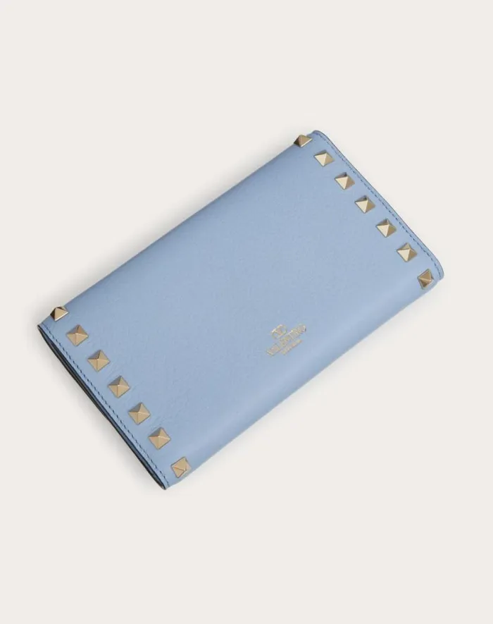 Valentino Wallets And Small Leather Goods Woman Rockstud Wallet In Grainy Calfskin For Woman In Azure Azure Valentino Wallets And Small Leather Goods Woman Rockstud Wallet In Grainy Calfskin For Woman In Azure Azure