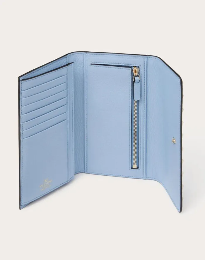 Valentino Wallets And Small Leather Goods Woman Rockstud Wallet In Grainy Calfskin For Woman In Azure Azure Valentino Wallets And Small Leather Goods Woman Rockstud Wallet In Grainy Calfskin For Woman In Azure Azure