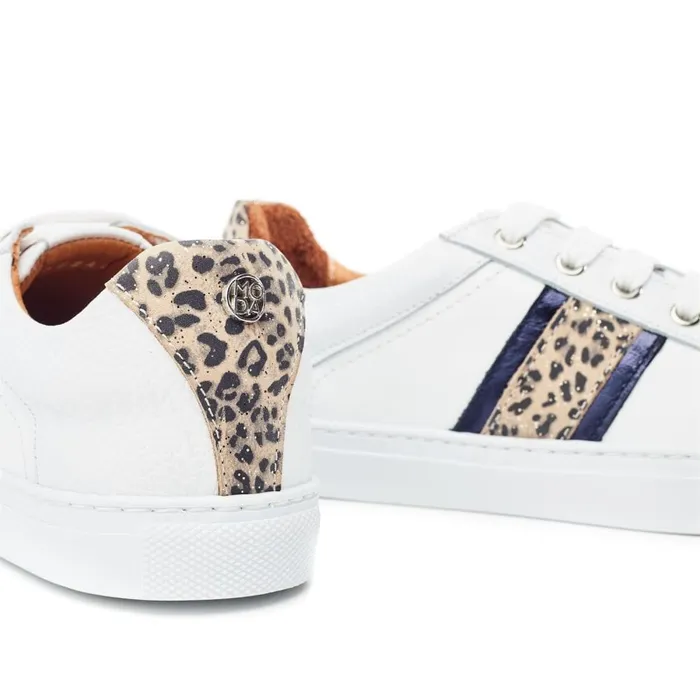 White Trainers Women Moda In Pelle Arzal WhiteNavy Leather