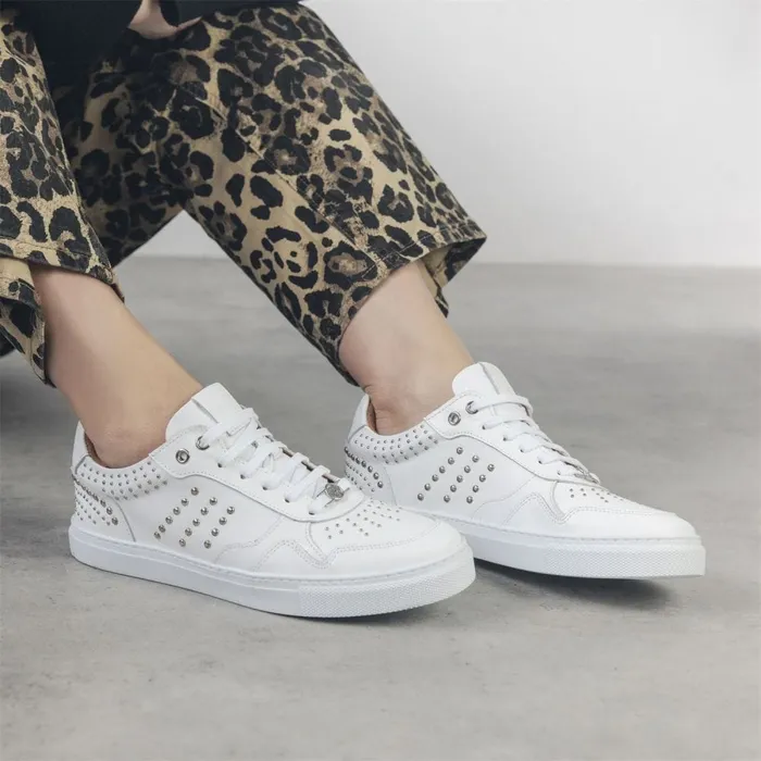 White Trainers Women Moda In Pelle Betee White Leather