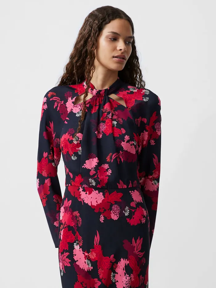 Woman Dresses French Connection Foliage Chiara Tie Knot Neck Dress Blackout Multi Woman Dresses French Connection Foliage Chiara Tie Knot Neck Dress Blackout Multi