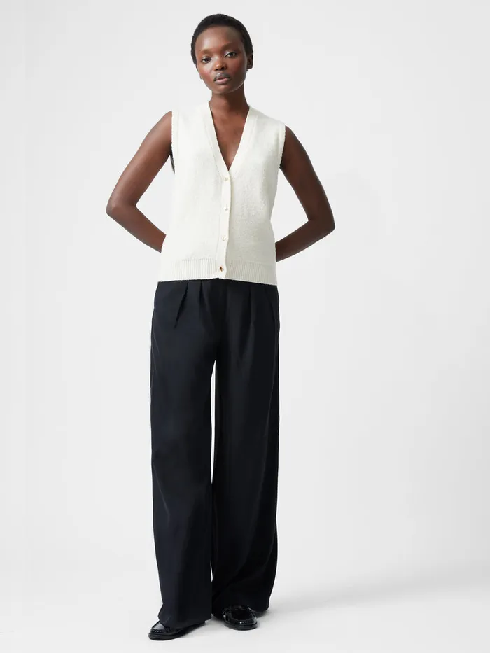 Woman Jumpers and Cardigans French Connection Vhari Recycled Button Down Vest Porcelain Cream Woman Jumpers and Cardigans French Connection Vhari Recycled Button Down Vest Porcelain Cream