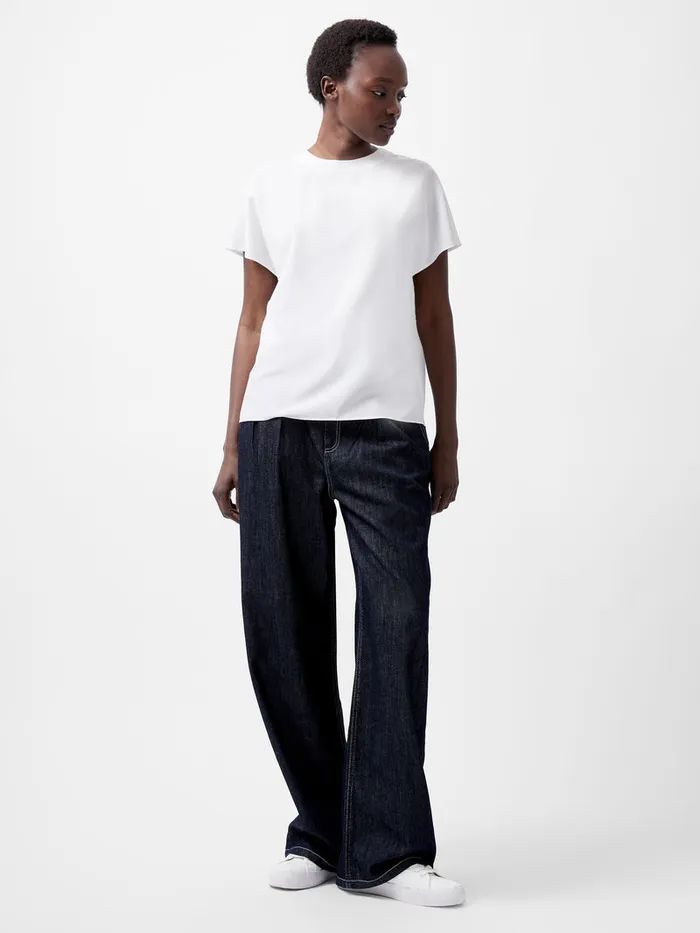 Woman Tops French Connection Caprina Recycled Crepe Crew Neck Top Winter White