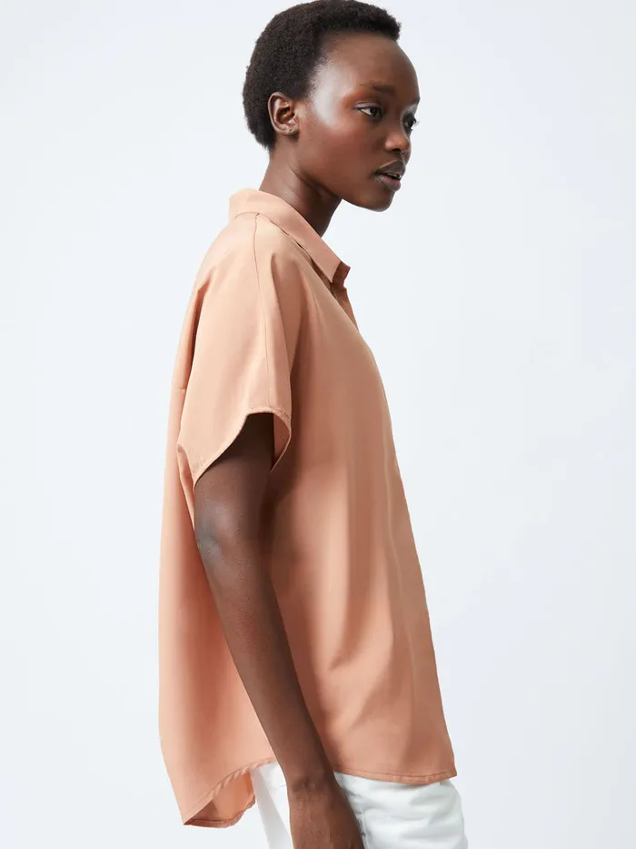 Woman Tops French Connection Caprina Recycled Crepe Short Sleeve Button Shirt Mocha Mousse Woman Tops French Connection Caprina Recycled Crepe Short Sleeve Button Shirt Mocha Mousse