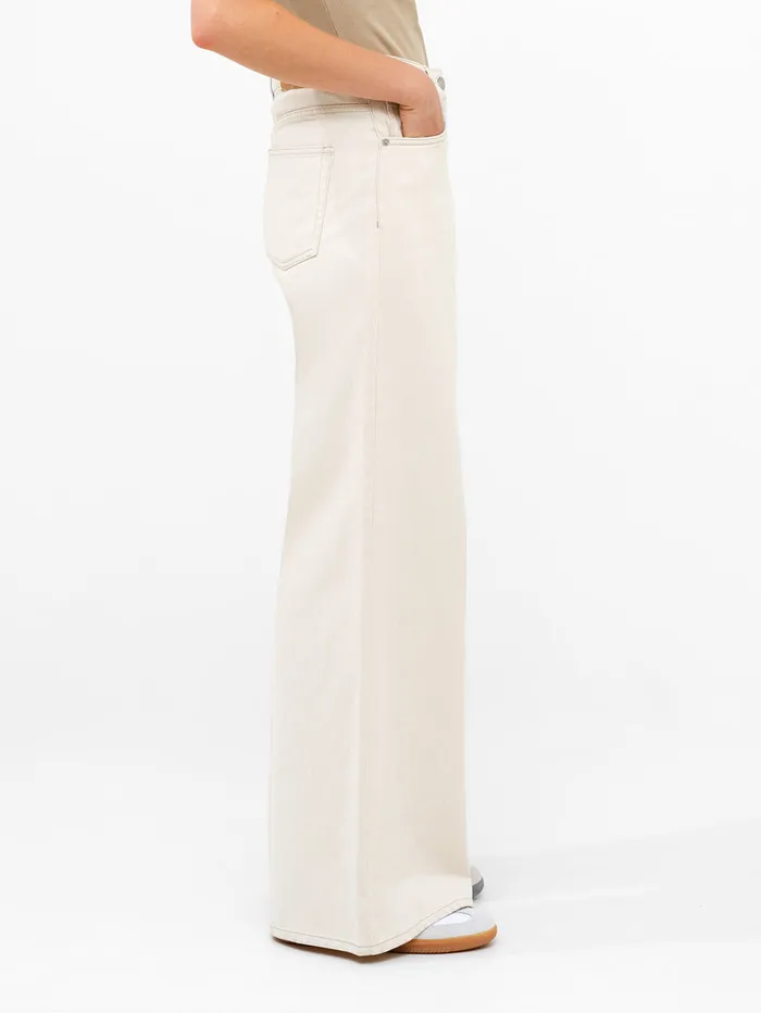 Woman Women039s Winter Outfits French Connection Denver Denim Relaxed Wide Leg Jeans 34 Inch Ecru Woman Women039s Winter Outfits French Connection Denver Denim Relaxed Wide Leg Jeans 34 Inch Ecru