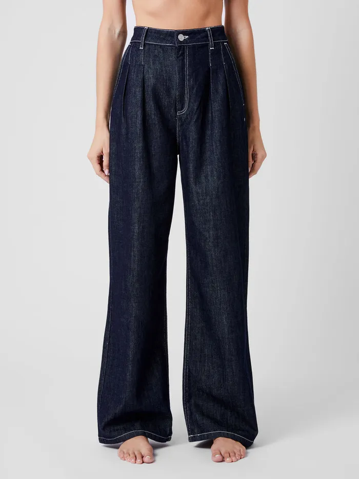 Woman Women039s Winter Outfits French Connection Finley Denim Wide Leg Jeans 32 Inch Clean Indigo Woman Women039s Winter Outfits French Connection Finley Denim Wide Leg Jeans 32 Inch Clean Indigo