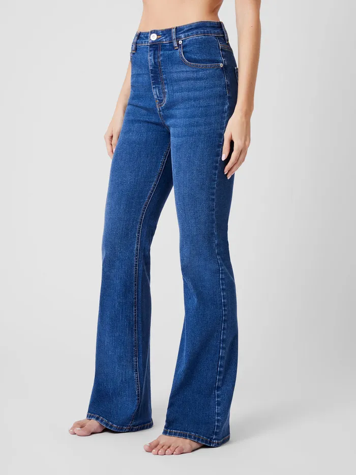 Woman Women039s Winter Outfits French Connection Toms Denim Flared Jeans Mid Wash Woman Women039s Winter Outfits French Connection Toms Denim Flared Jeans Mid Wash