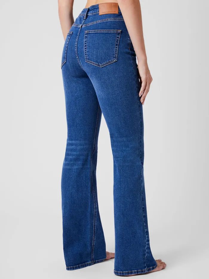 Woman Women039s Winter Outfits French Connection Toms Denim Flared Jeans Mid Wash Woman Women039s Winter Outfits French Connection Toms Denim Flared Jeans Mid Wash