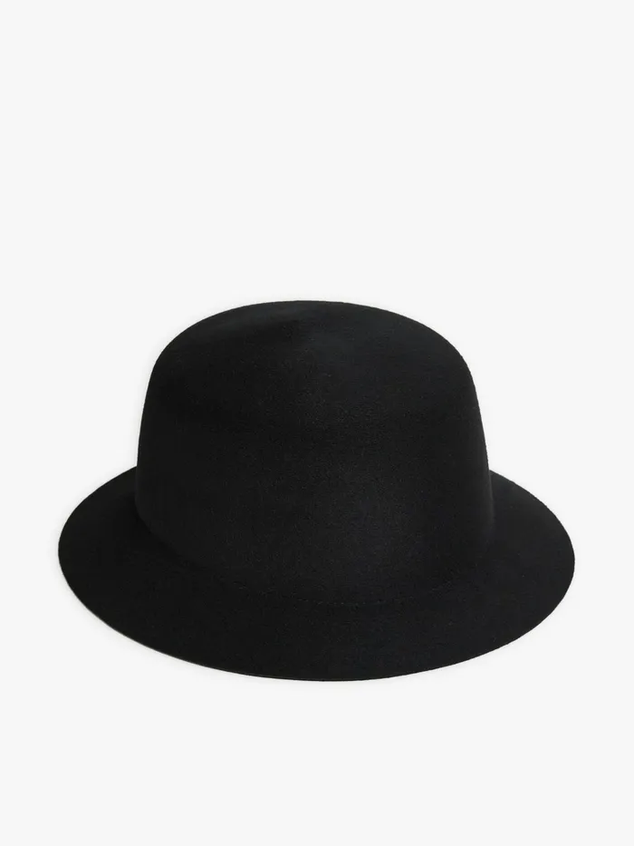 Women Agns B Caps and Hats Black Wool Capel Hat