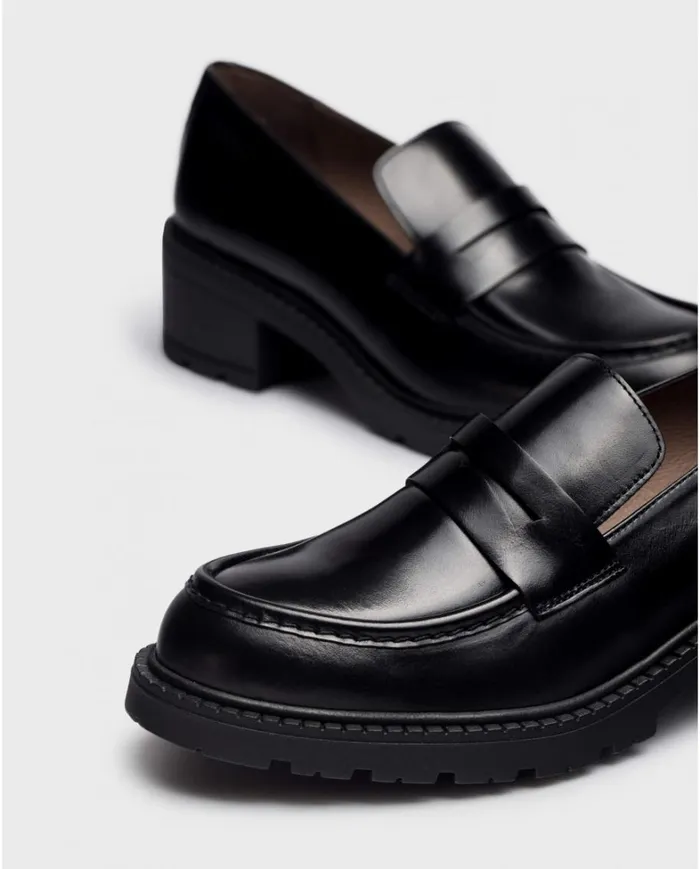 Women Black ECLIPSE Moccasin Wonders Loafers