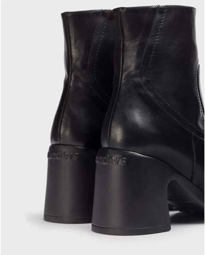Women Black MINI Ankle Boot Wonders Ankle Boots