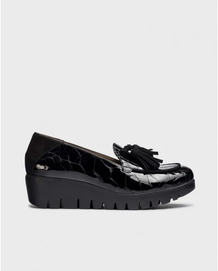Women Black SIMONE Moccasin Wonders Loafers