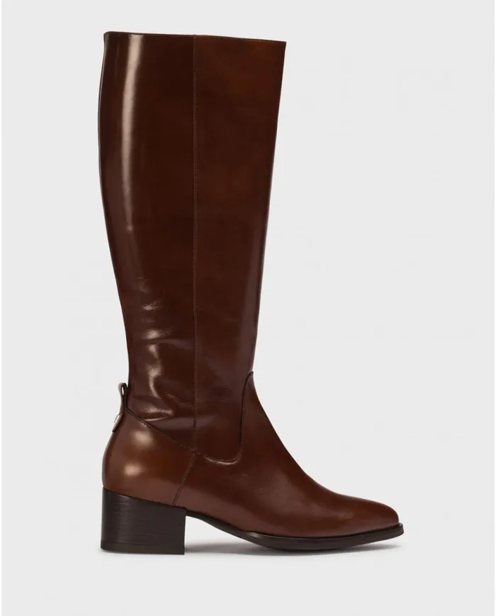 Women Brown FUTURE Boot Wonders Boots