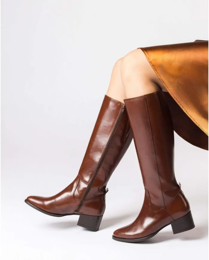 Women Brown FUTURE Boot Wonders Boots
