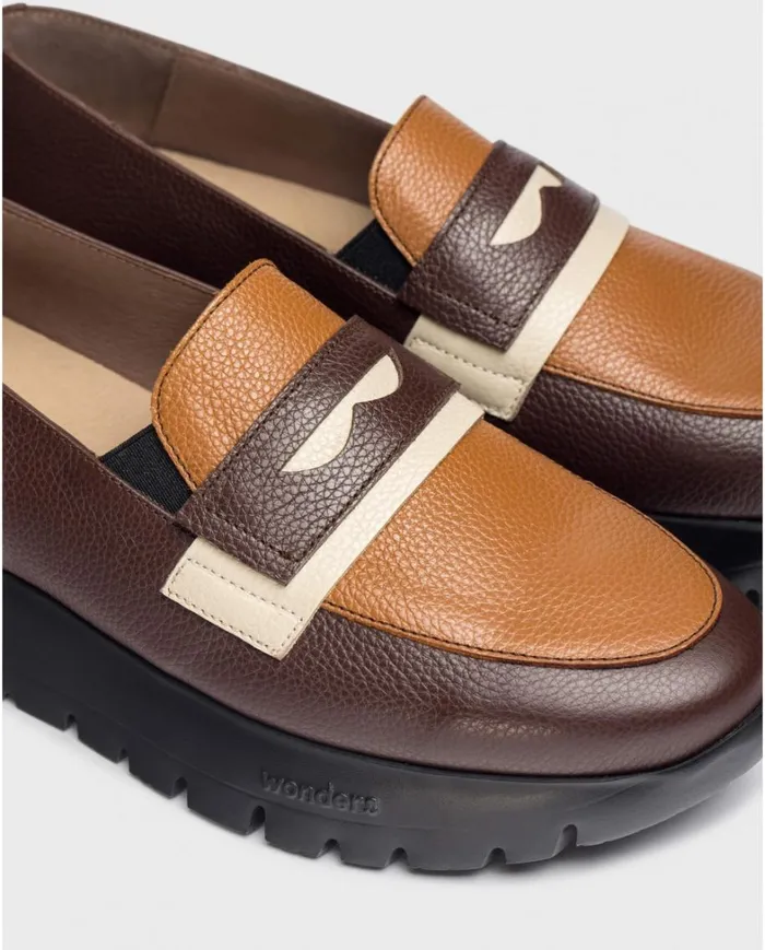 Women Brown MATERIA Moccasin Wonders Loafers Women Brown MATERIA Moccasin Wonders Loafers