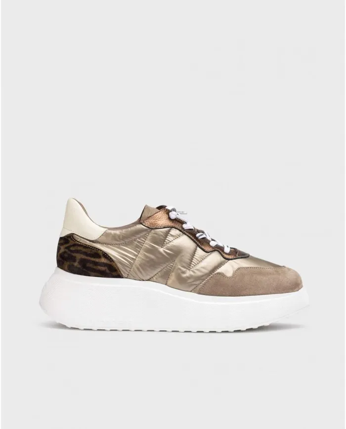 Women Brown ROMA Sneaker Wonders Sneakers