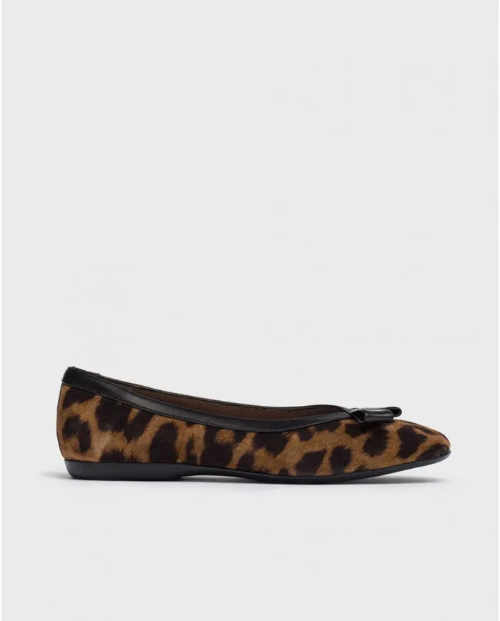 Women FRANNY Animal Print Ballet Flat Wonders Flat Shoes