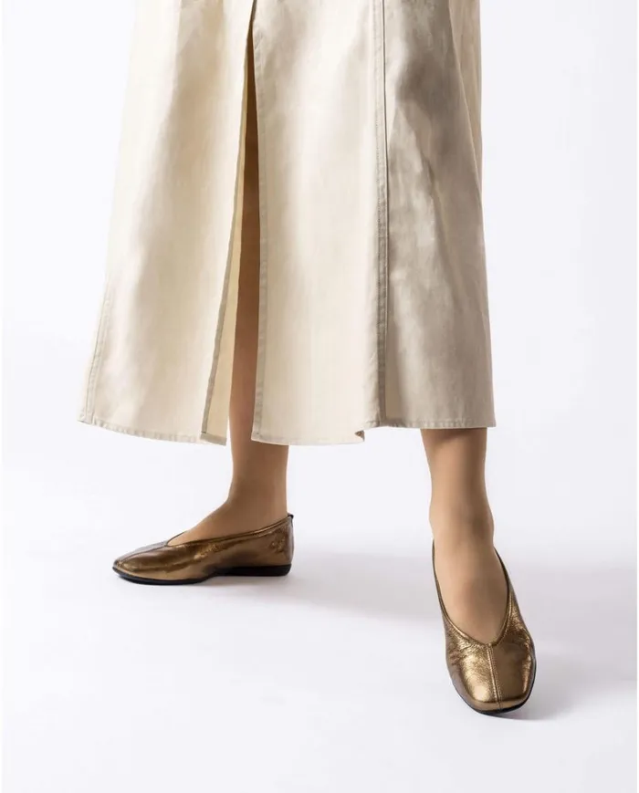 Women Gold PEPA Ballet Pump Wonders Flat Shoes